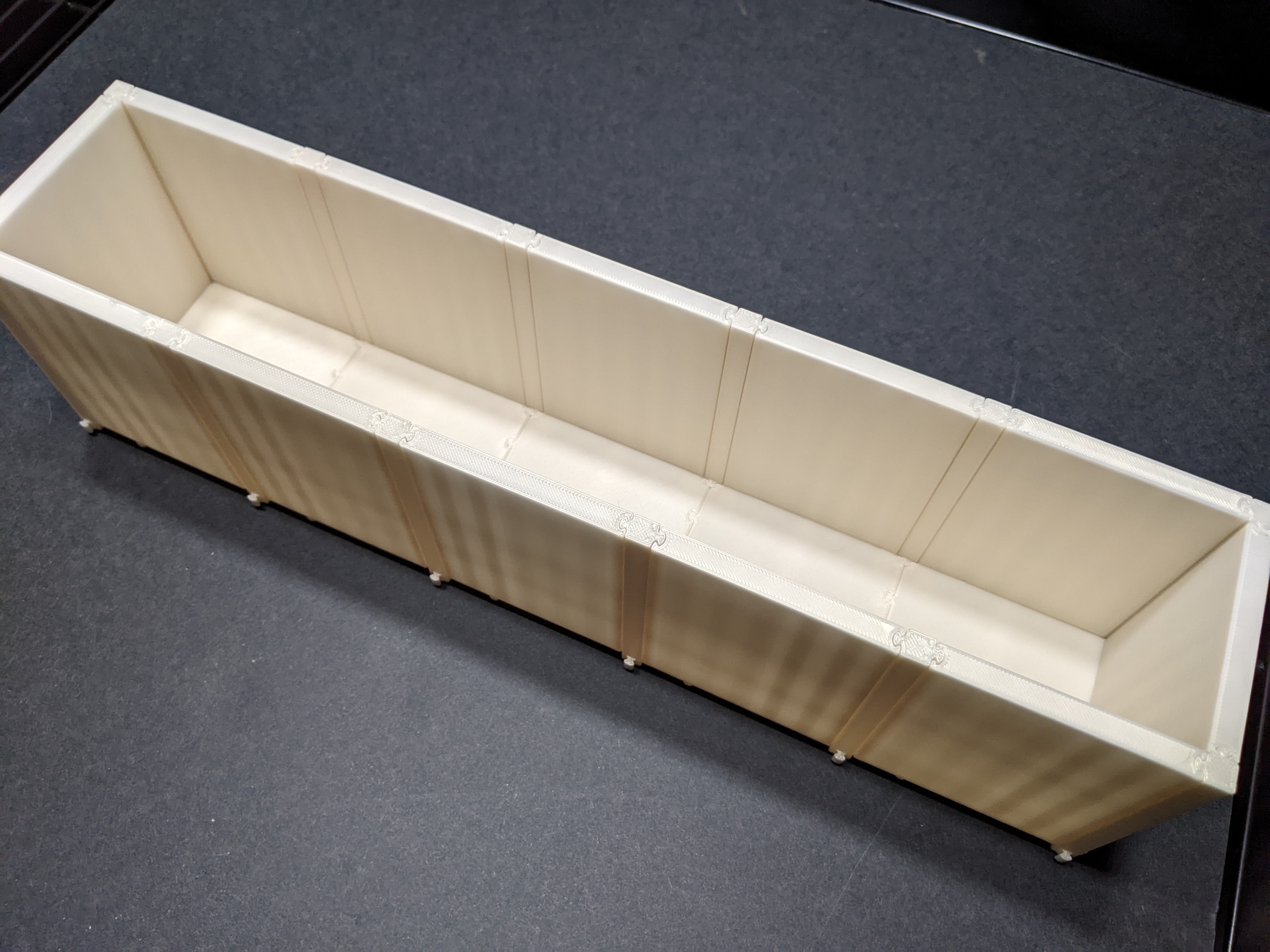 Assembled linear track photo 1